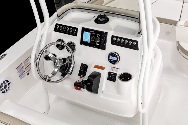 2026 R206 Cayman Helm Dash