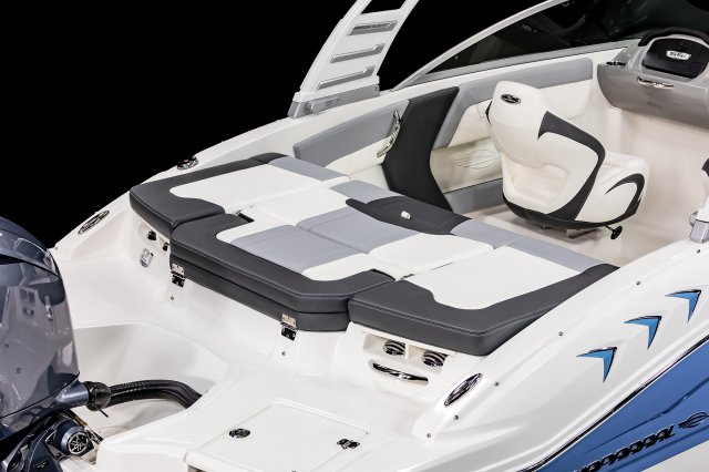 2025 21 SSi OB Aft Sunpad