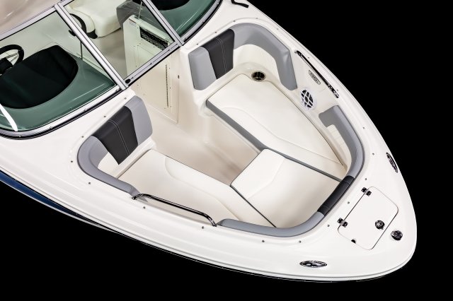 2025 21 SSi OB Bow Seating
