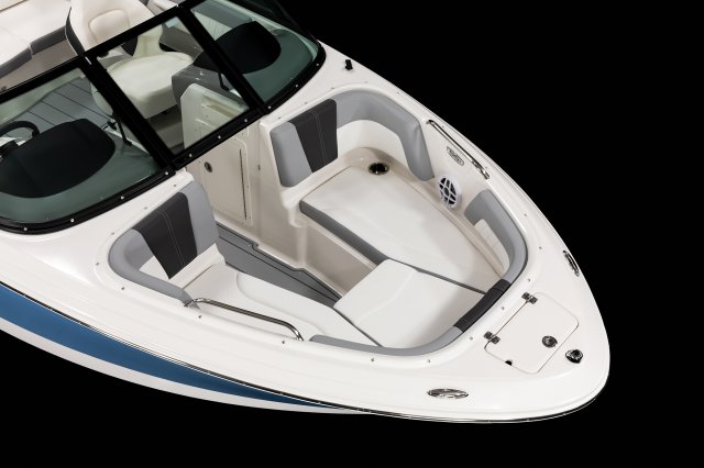 2026 21 SSi OB Bow Seating