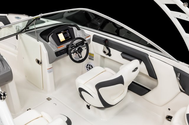 2025 21 SSi OB Ski & Fish Helm Station