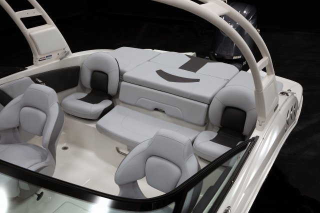 2026 21 SSi OB SF Transom Seating