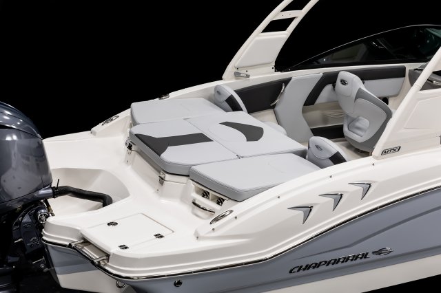 2026 21 SSi OB Ski & Fish Transom Sun Deck