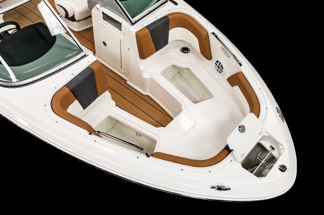 2025 21 SSi Bow Storage