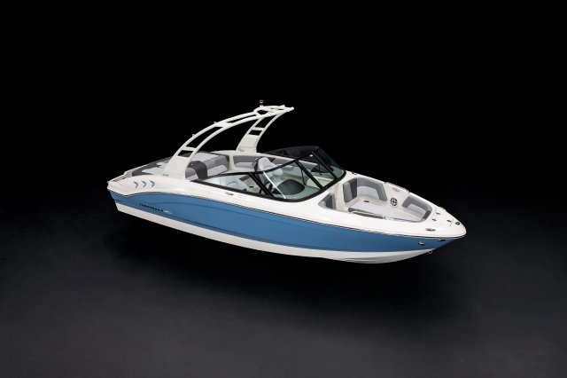 2027 21 SSi Front Starboard Overhead