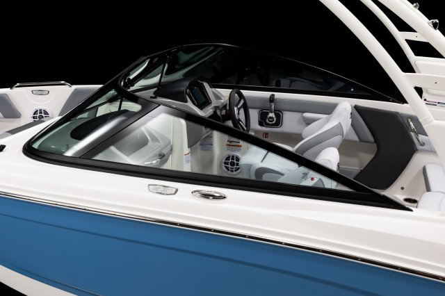 2027 21 SSi Windshield