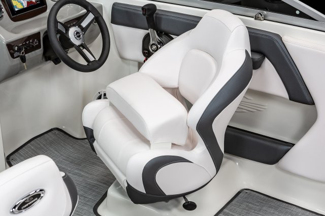 21 SSi Ski & Fish - Bucket Seat