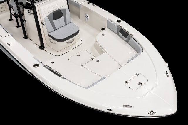 2027 226 Cayman Bow Casting Deck