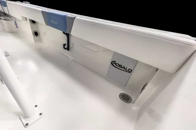 2025 R246 Cayman Starboard Rod Storage