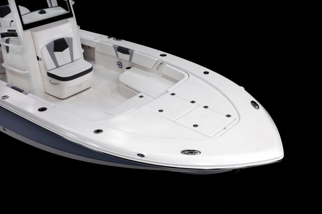 2026 R246 Cayman Sky Deck Bow Casting Deck