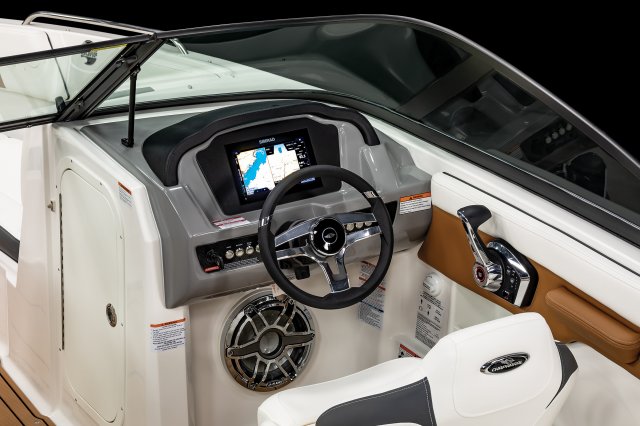 2026 GTS 3 Helm Station