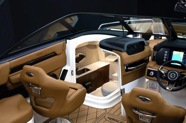 2026 GTS 6 Head Compartment