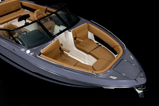 2026 GTS 6 Bow Seating