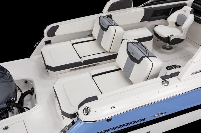 2026 250 OSX Cockpit Aft Seats