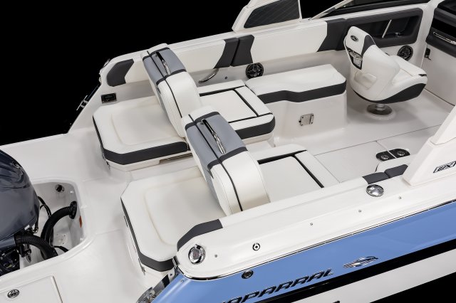 2026 250 OSX Cockpit Aft Seats