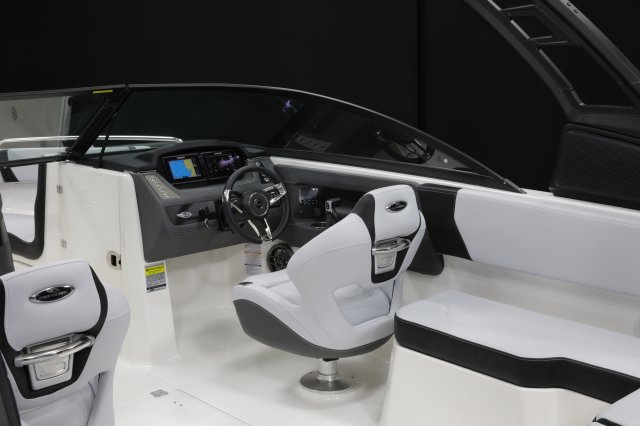 2027 250 OSX Helm