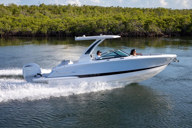 2026 270 OSX Cruising Starboard