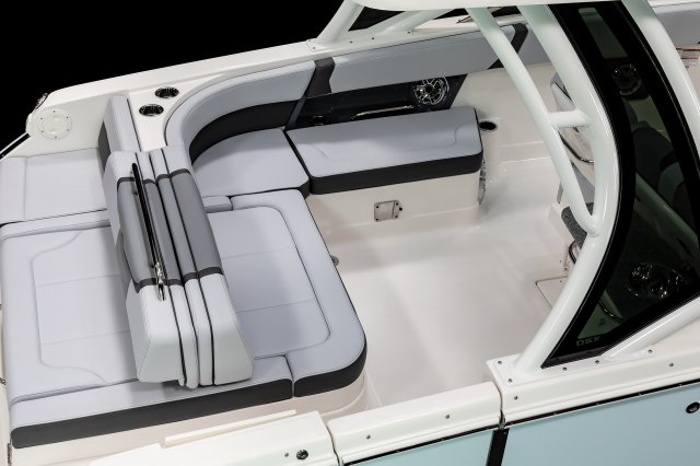 2026 280 OSX Cockpit Seating