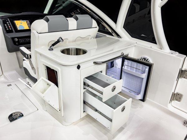 2026 310 OSX Wetbar