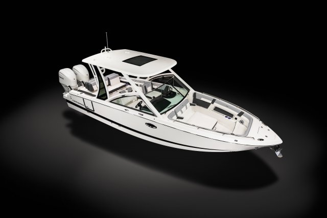 2026 310 OSX Front Starboard Overhead