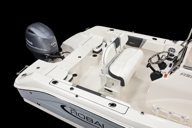2026 R180 Transom Casting Deck