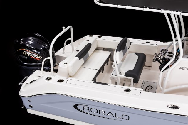 2026 R202EX Transom Seating