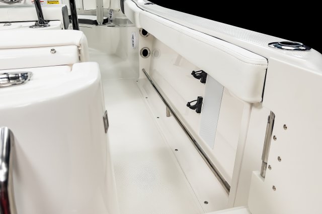 2025 R222 Starboard Rod Storage