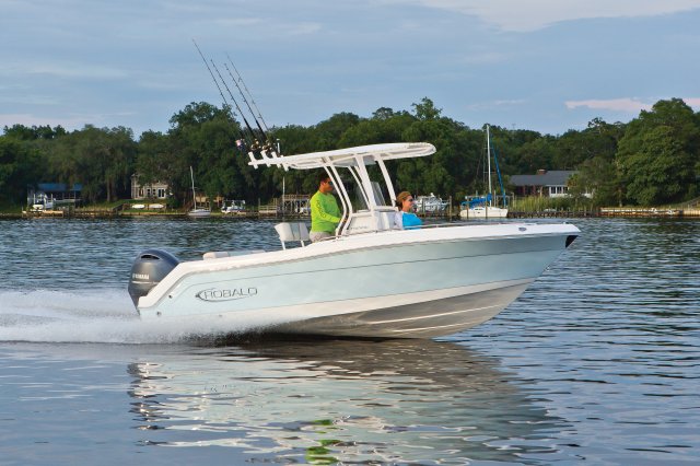 2025 R222 Running Along Shoreline Starboard View