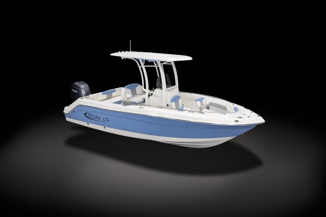 2026 R222EX Front Starboard View