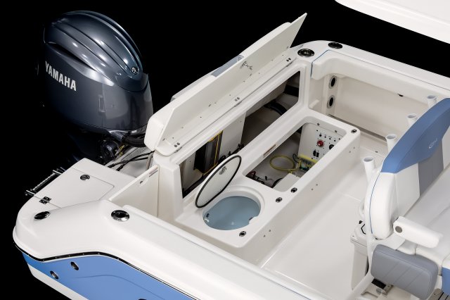 2026 R222EX Transom Utility Access
