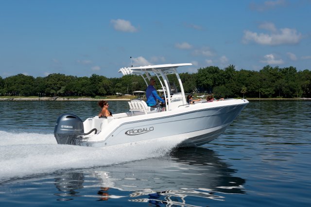 2026 R222EX Running in Bay Rear Starboard View