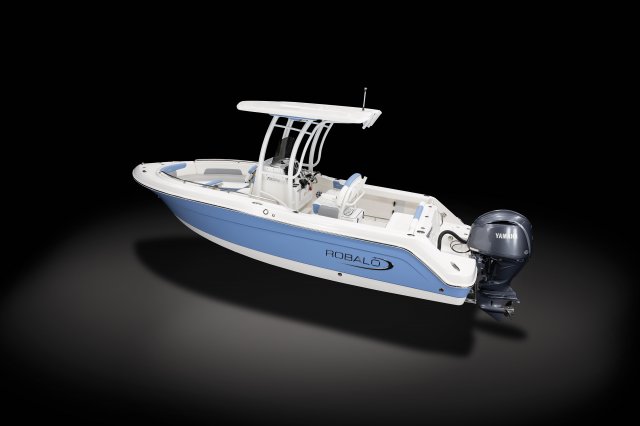 Robalo R222EX Rear Port View