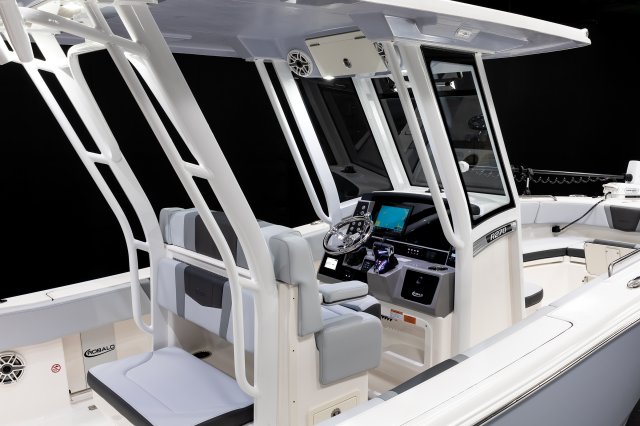 2026 R270 Helm Station