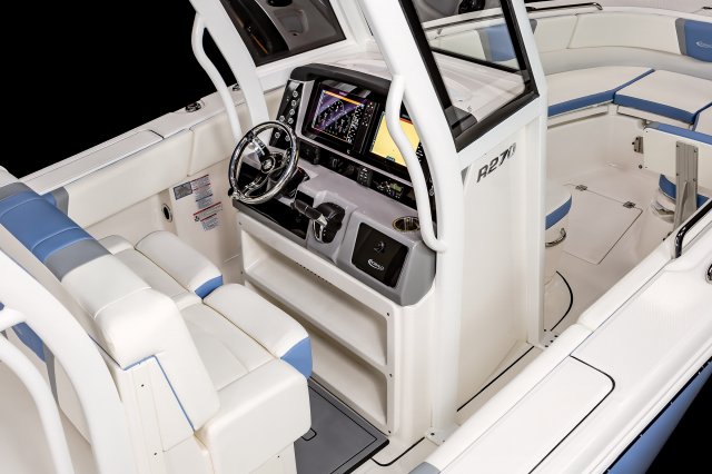 2025 R270 Helm Station