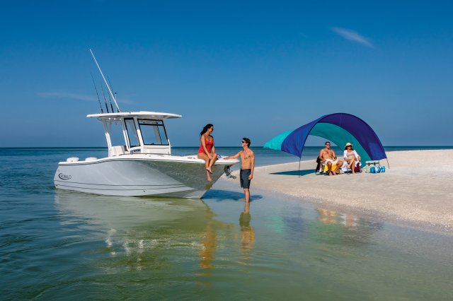 2025 R270 Beach Hang Out