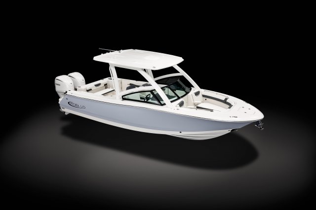 2026 R277 Front Starboard Side