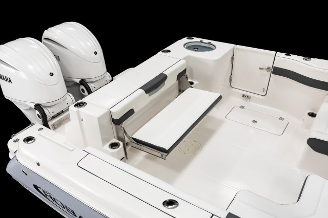 2027 R277 Transom Bench