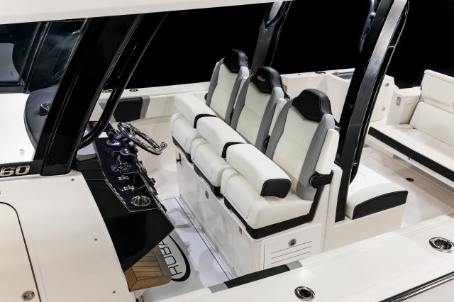 2026 R360 Leaning Post