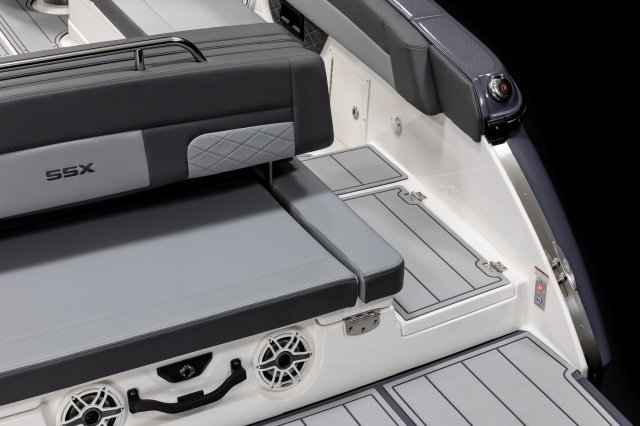 2026 SSX 30 Transom Walkthrough