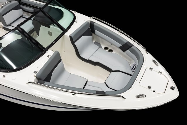 2026 SSX 4 Bow Seating