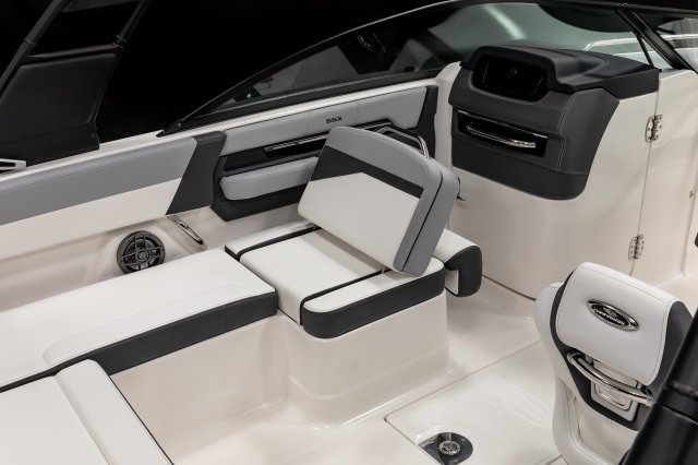 2026 SSX 4 OB Port Seat Rear Position