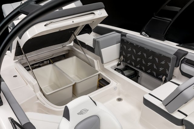 2026 SSX 4 OB Cockpit Storage