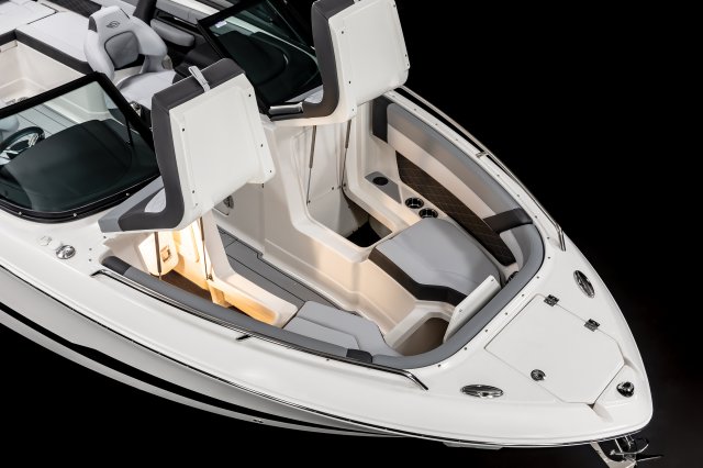 2027 SSX 6 Bow Storage