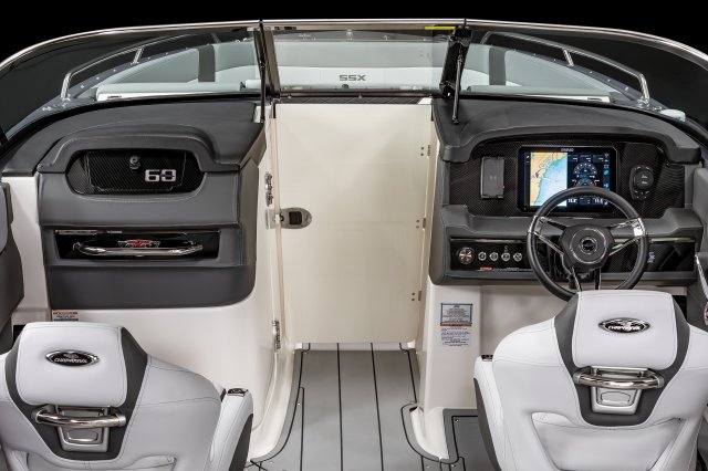2026 SSX 8 Bow Weather Door