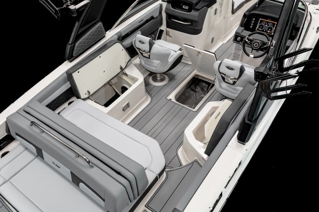 2025 26 SURF Cockpit Storage