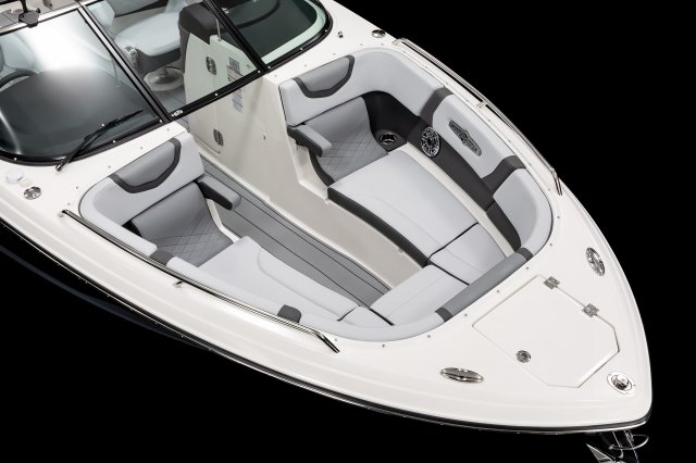 2025 30 SURF Bow Seating