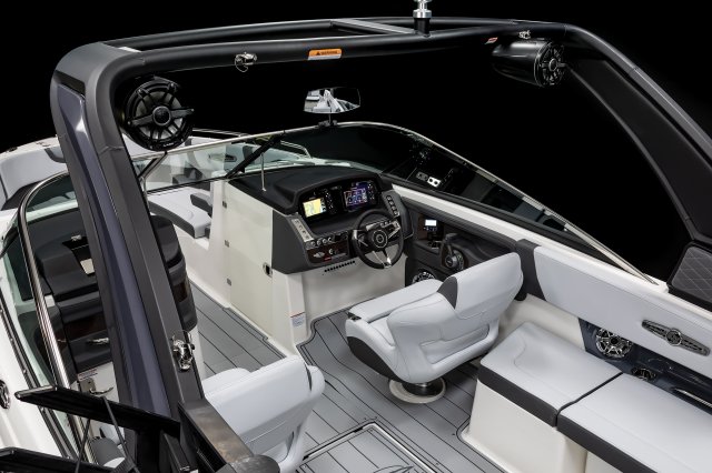 2027 30 SURF Helm Station