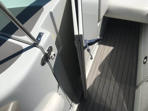 Pre-Owned 2022  powered Power Boat for sale