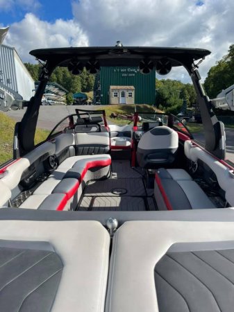 Used 2017  powered Malibu Boat for sale
