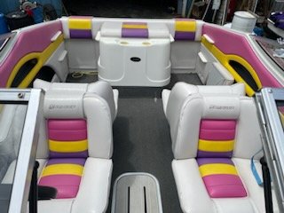 Used 1994 Rinker Power Boat for sale